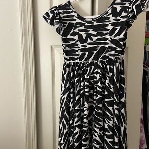 DotDotSmile Flutter Sleeve Tank Dress - Size 7